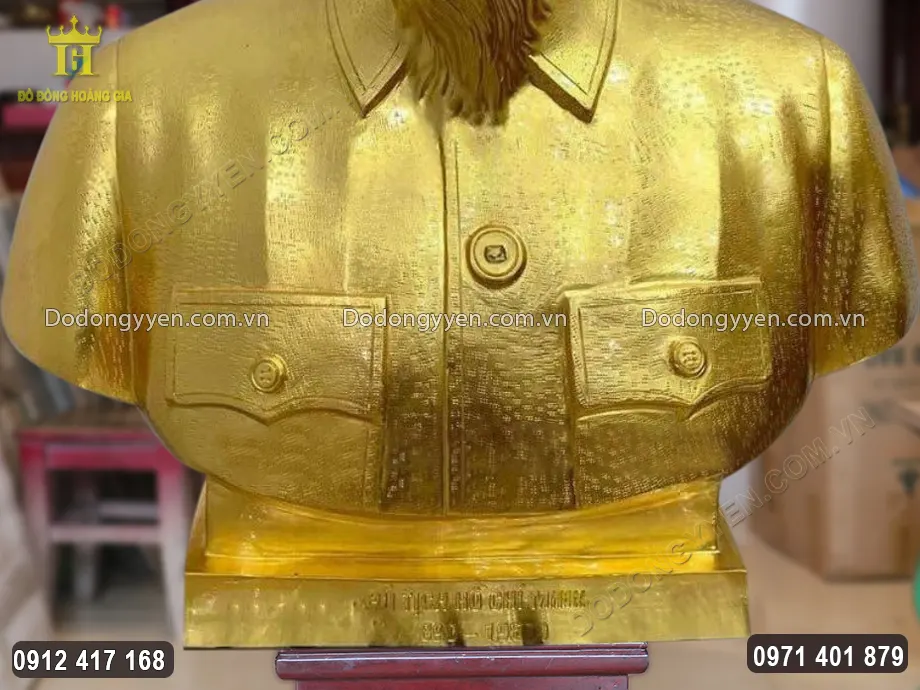 Từng đường n&eacute;t hoa văn được chạm khắc tinh tế v&agrave; sắc n&eacute;t